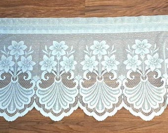 Vintage White Lace Window Valance Lily Iris Scalloped Cottage Country 19x60