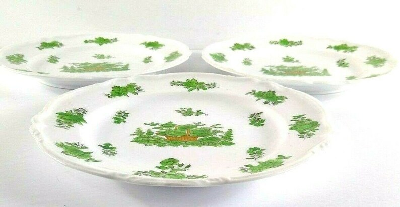 Antique Spode Copeland Green Basket 8135 Small Plates 3 Scalloped Edges 1915