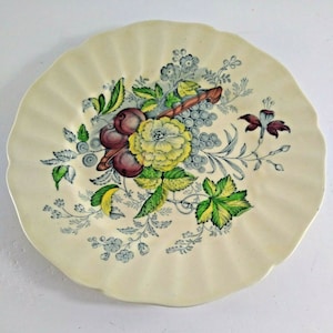Royal Doulton The Kirkwood Salad Plate Luncheon Multicolor England 8.5&quot; 1950s