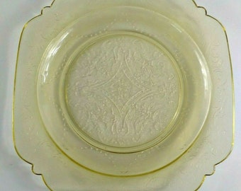 Vintage Depression Federal Glass Madrid Luncheon Plate Yellow Amber Square 9"