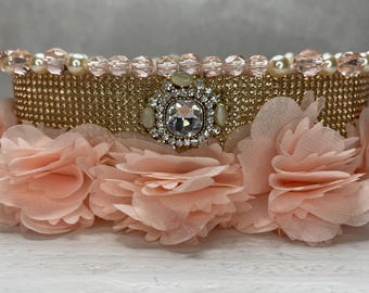 Collar Hand Beaded Pink and Pearl Dog Collar