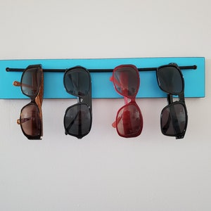 Caribbean Blue Sunglass Sling: Wall Mount Eyeglass Organizer