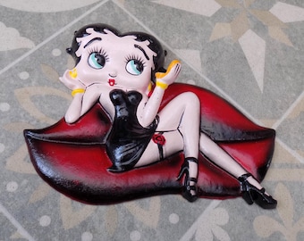 Betty Boop Cast Iron Wall Art Decoration Sign Plaque - RED LIPS - 3D