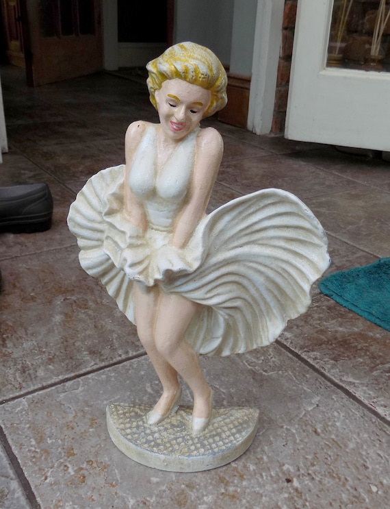 MARILYN MONROE en robe blanche Ornement de butee de porte en fonte peint a la main Etsy France