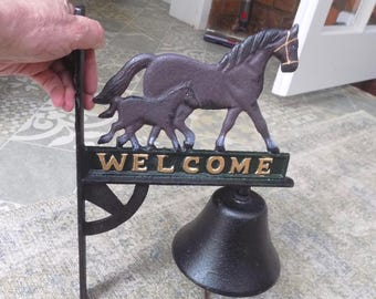 HORSE & FOAL BELL heavy Cast Iron Bell Wall fence mounting Loud !!!