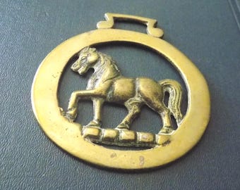 Antique cast Victorian HORSE BRASS Horse Passant Sussex brass c1880/90's REF446