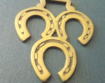 HORSE BRASS Lucky Three Horseshoes style Design antique Made in England