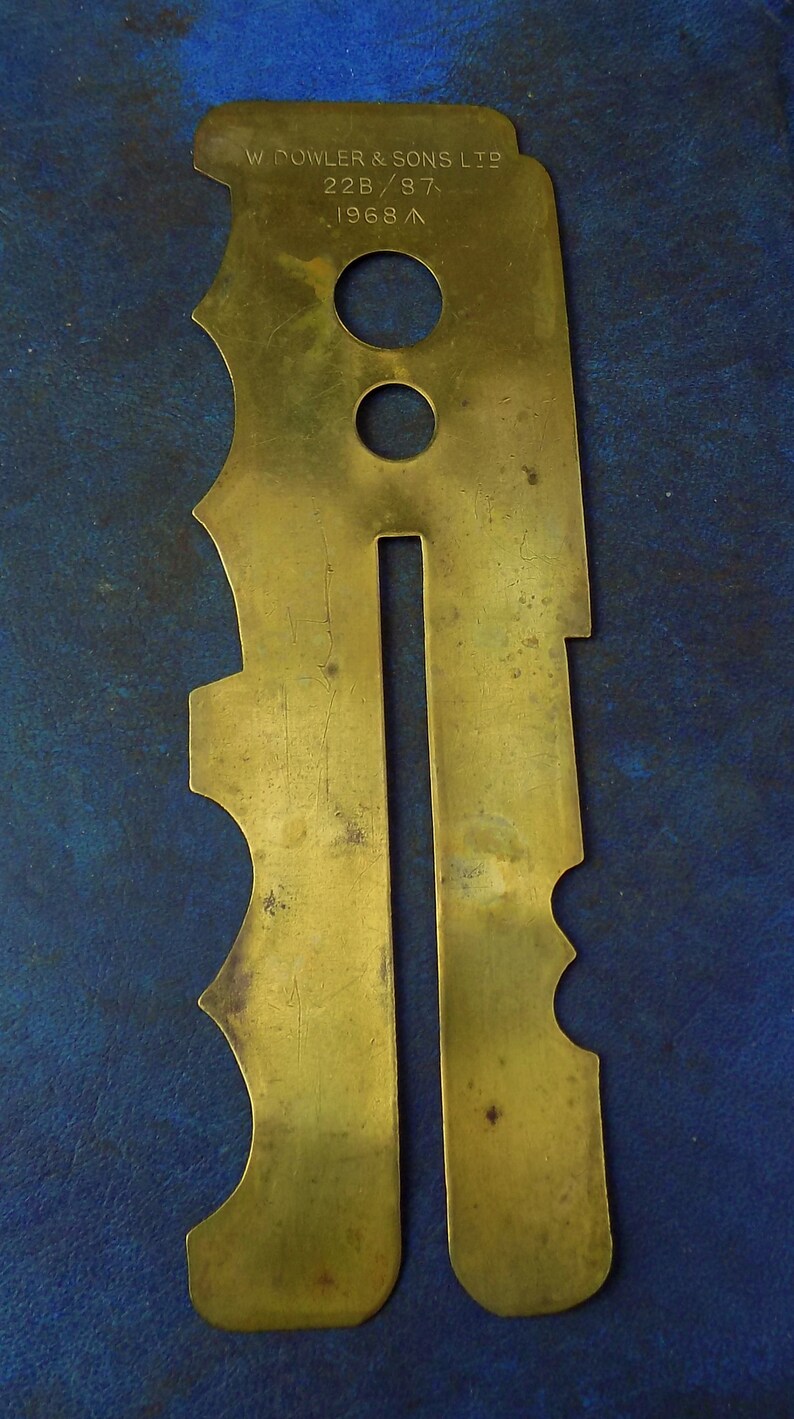 Military Issue Crowfoot marked Vintage Brass Button Cleaning Etsy