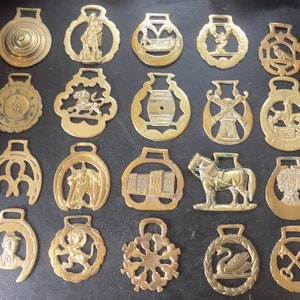 Job Lot of 20 different type vintage & antique HORSE BRASSES