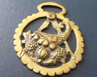 HORSE BRASS rare Masonic Compass with Cornucopia Design vintage