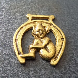 Vintage miniatuurpaardje of -pony van messing, Cornwall of Devon, Pixie Design, geluksbrenger.