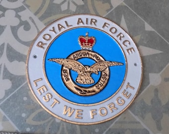 Royal Air Force RAF " Lest We Forget Heavy Colour Cast Iron Sign or Plaque