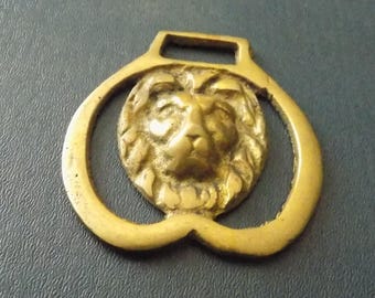 LIONS Head HORSE BRASS vintage raised Design Made in England