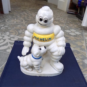 MICHELIN MAN & Michelin Dog &quot; BUBBLES &quot; heavy cast iron Ornament