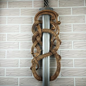 Scandinavische zwaardhouder, Vikingzwaard, Keltisch patroon, Slavisch ornament