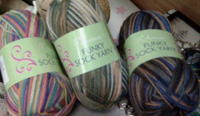 Yarn 5th Avenue Funky Sock Yarn NavyGold DISCONTINUED YARN