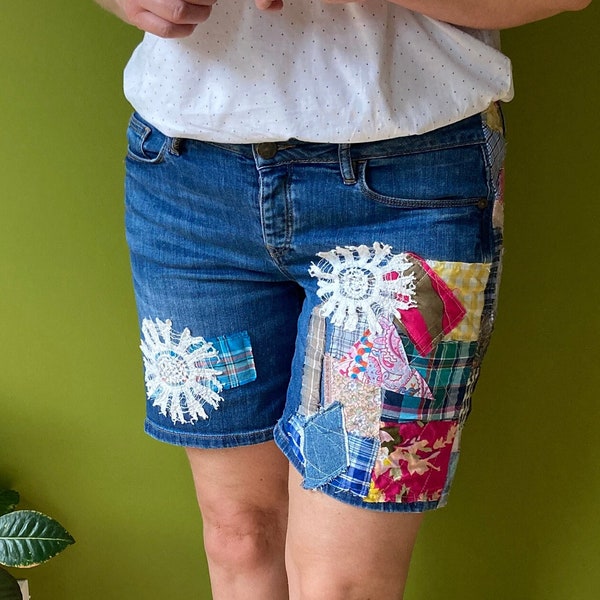 Cutoff shorts, Jean Shorts, Decorated Jean Shorts, Shabby Chic, Shorts, Wearable art, Bohemian. Applique, Shorts, jean shorts with patches
