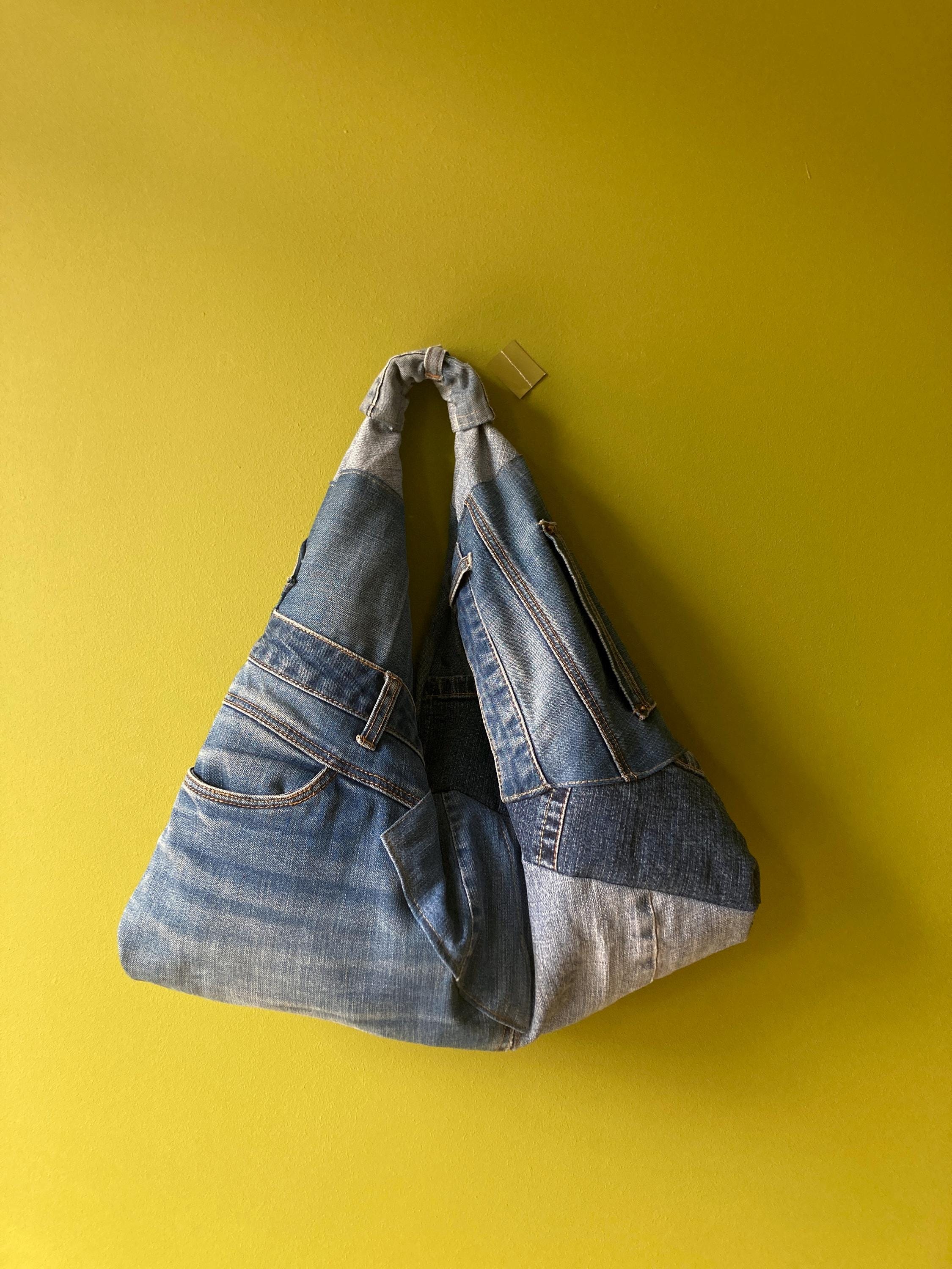 KMGデニムリメイクバッグ Triangle shoulder bag KMGデニムリメイクバッグ Triangle shoulder bag 激安通販