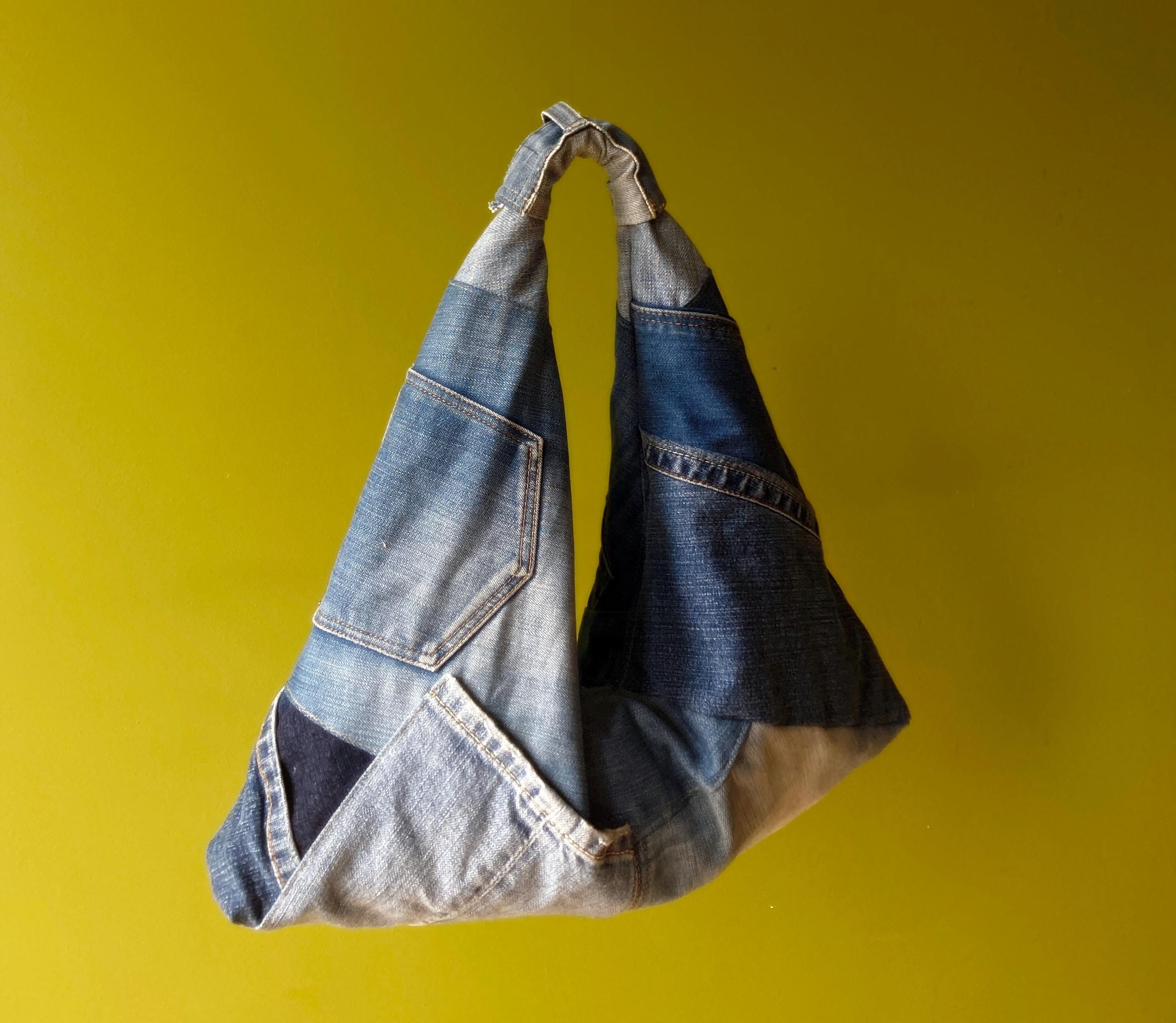 KMGデニムリメイクバッグ Triangle shoulder bag KMGデニムリメイクバッグ Triangle shoulder bag 激安通販