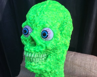 Toxic Waste / Slime Zombie Skull bust foam prop /corpse , Haunt Horror Halloween