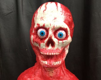 Skinned Alive Zombie Head prop Haunt Horror Halloween