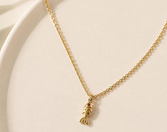 Tiny Fish Necklace // Seaside Vibe Collection // Ocean-Inspired Necklace // Nautical Jewelry // Gold Fish Pendant