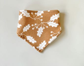 Acorn Baby Bandana BIb. Brown Unisex Bandana Baby Bib, Handmade in the UK, Teething Bib, Unisex Bandana Bib, Gift for Baby