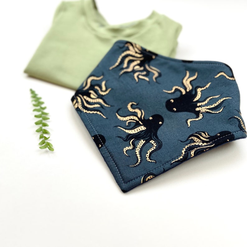 Salbei grün Kurzarm Baby T-shirt. Handgemachte T-shirt für Baby. Grüne Kleinkind Baby T-shirt. Weiche grüne Unisex T-shirt. Bild 3