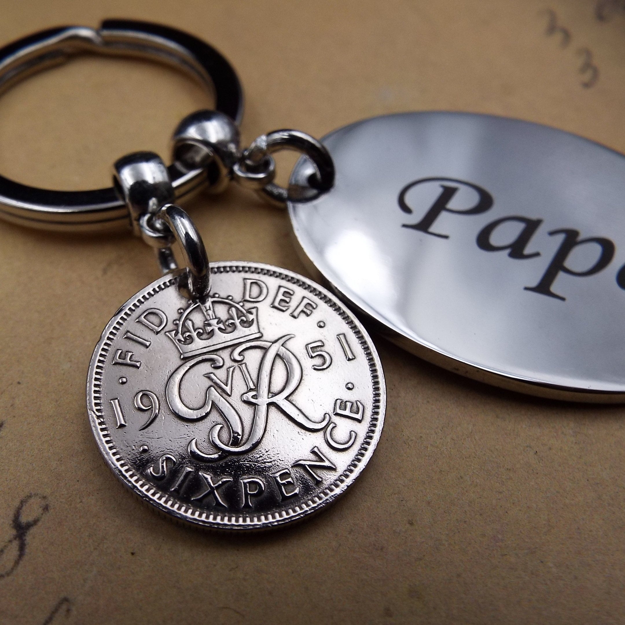 Ciondolo 1951 Lucky Sixpence Con Catena In Argento Sterling 18” – Regalo 67° Compleanno