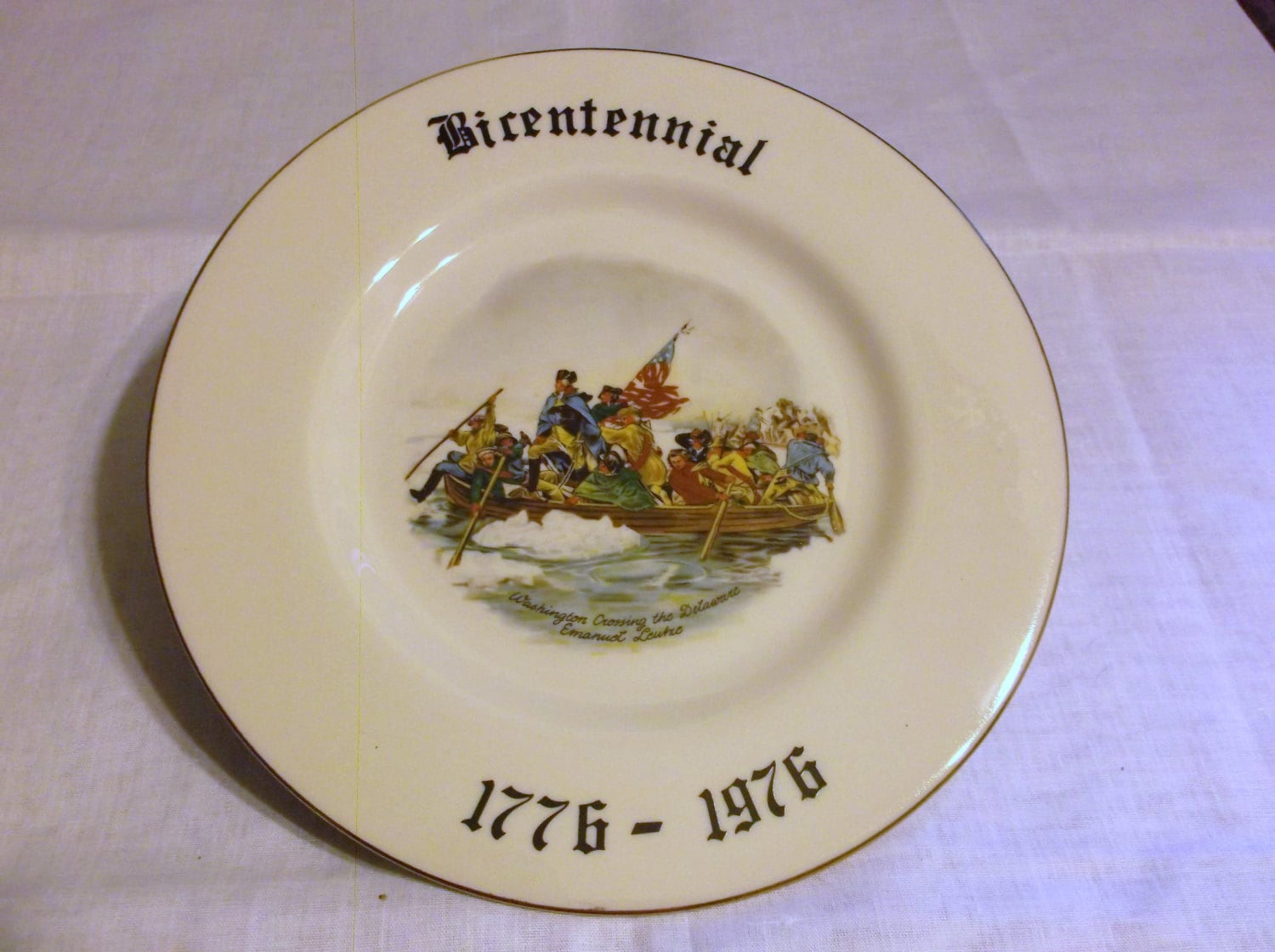 Bicentennial Washington Crossing the Delaware 1776-1976 Commerative Plate