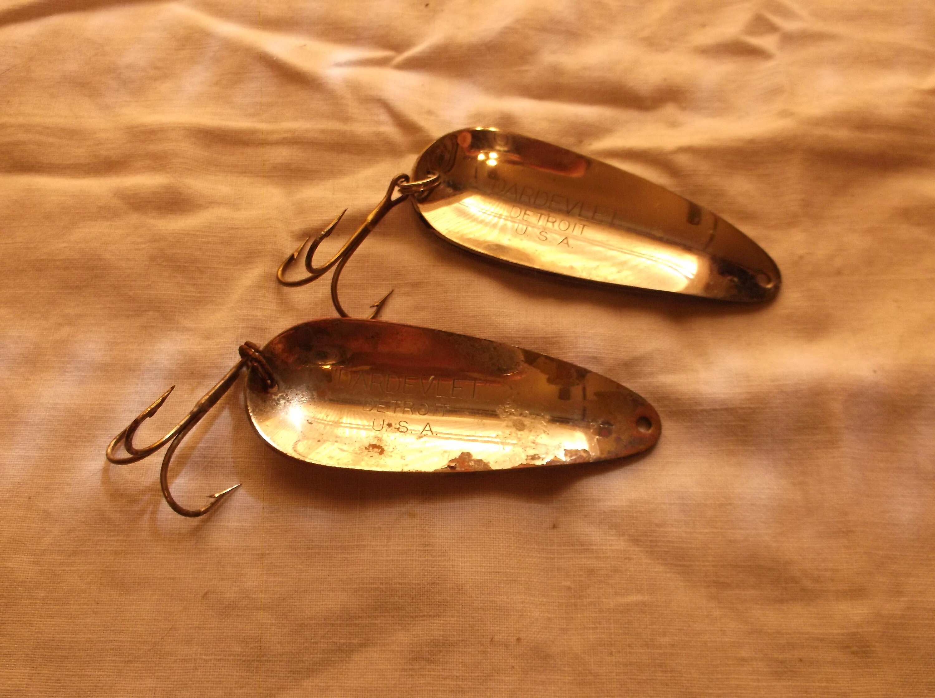 ENSEMBLE D'ÉQUIPEMENTS DE pêche appâts durs de luxe en boîte avec 52