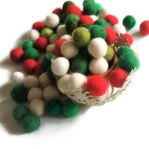 Christmas Felt Balls Set of Red and Green Colors Mix, Small Felt Balls for Christmas 1.5cm - 2.5cm pick your size