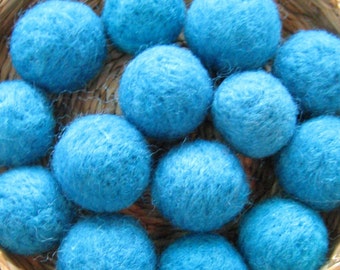 Jumbo wool felt balls, large 5cm 6cm 7cm felt balls, wholesale felt balls bulk rug garland, felting wool, felt pom poms, wool balls, 5 pcs