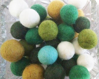 Felt Ball Bundle, Green Felt Balls, 2cm Felt Balls, 20mm felt balls, wool felt pom poms, Spring Colors Felt Ball Mix, 50 or 100 pcs