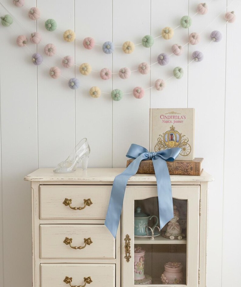 Whimsical Pumpkin Garland: Cinderella Nursery Decor, Fairytale Princess Room Bunting, Wool Felt Storybook image 4