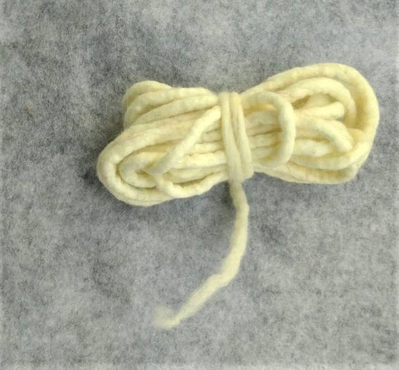 Handmade Felt Thread Ivory Wool Felted Cord 100/% Wool Felt Cord from 5mm thickness Wool Felt String Wool Felt Rope 3 yards long