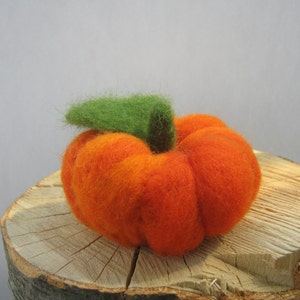 Orange Filz Kürbis - Thanksgiving Kürbis Dekoration - Halloween Filz Kürbisse