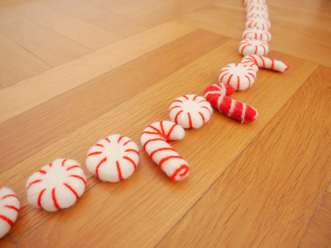Red Peppermint Candy Garland Felt Peppermint Patties Garland Etsy