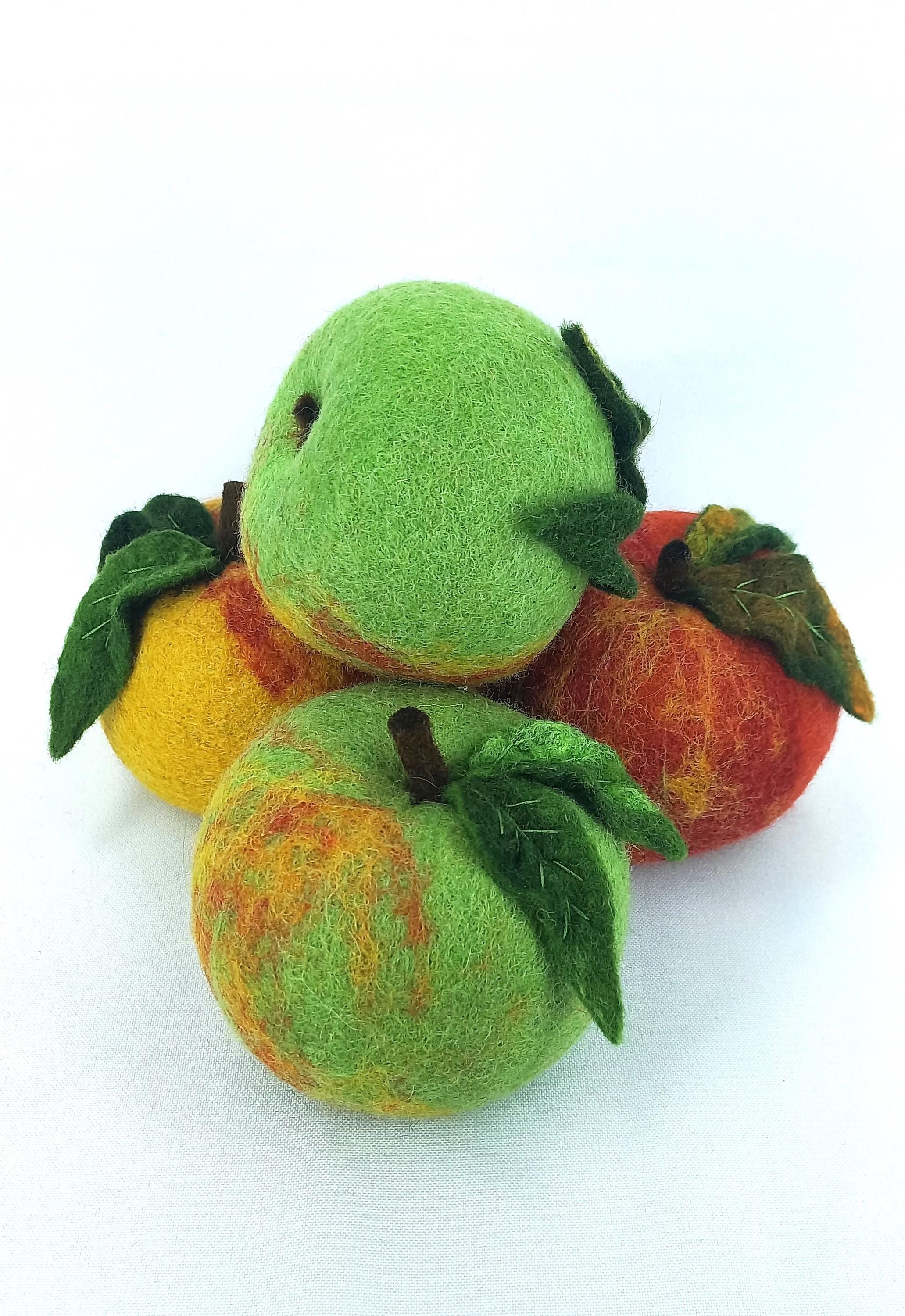apple needle pad Pincushion Pin Cushion handmade Halloween decorations Felted  apple handcrafted Accessory pincushions Sewing Pins