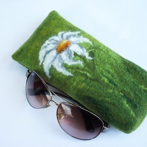 Felted Glasses Case gift for teens pencil case glasses holder accessories eyewear sleeve sunglass handmade cover