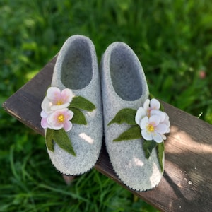 Valentine&#39;s Day Gift handmade felted slippers as a gift warm home shoes slippers for women from natural materials clogs ECO indoor shoes