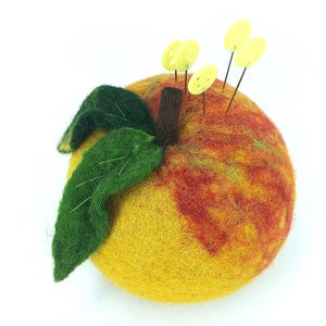 Apfelnadelkissen Nadelkissen handgemachte Halloween Dekorationen Gefilzter Apfel handgefertigt Accessoire Nadelkissen Nähnadeln