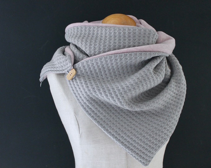 wrap scarf, triangular scarf, loop scarf