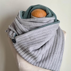 wrap scarf, triangular scarf, loop scarf
