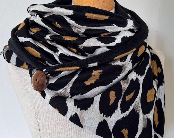 Wrap scarf triangular scarf leopard print leopard pattern scarf button scarf loop reversible scarf grey black rust orange autumn winter fleece jersey scarf