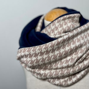 Wrap Scarf Loop Button Pink Gray