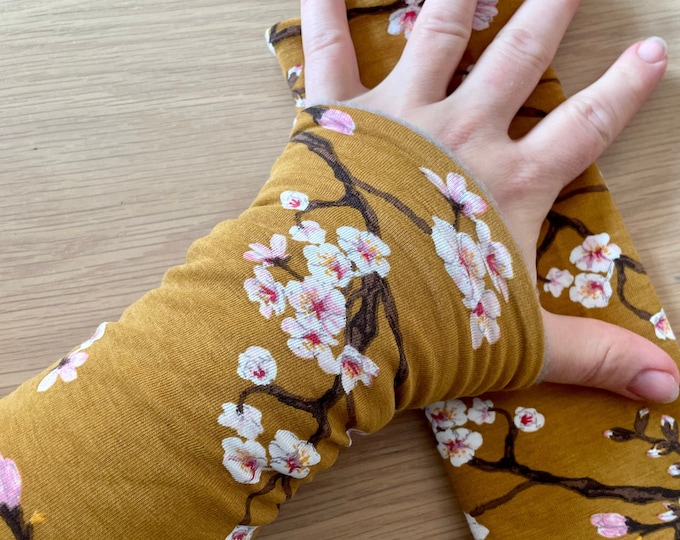Armwarmers Cuffs Accessories Wristwarmers Muffs Cuffs Arm warmers Wrist Curry Yellow Beige Brown Cherry Blossom