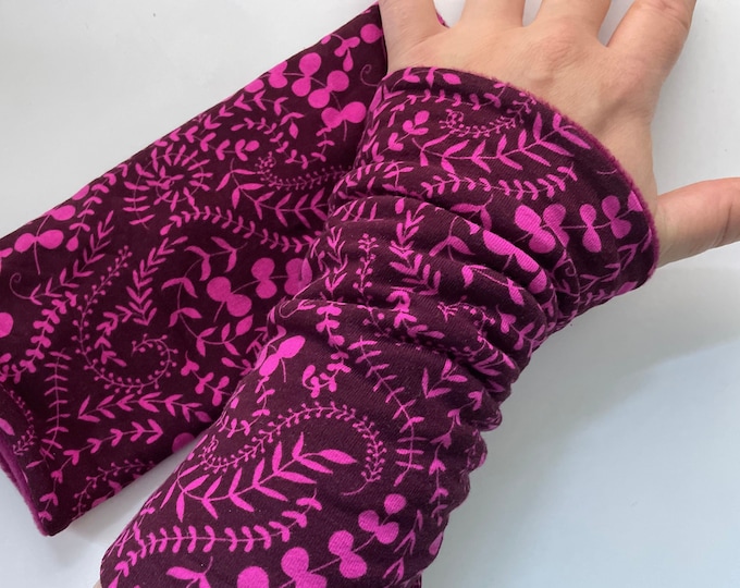 Arm warmers cuffs wrist warmers muff pink fuchsia bordeaux wine red neon fleece winter lined
