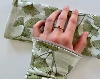 Arm warmers, cuffs, accessories, wrist warmers, muffs, cuffs, arm warmers, green leaves, watercolor ginkgo