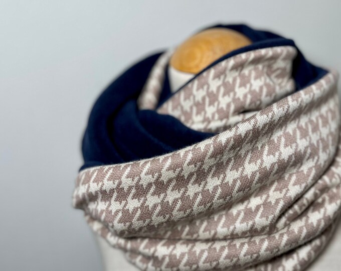 Wrap Scarf Loop Button Pink Gray